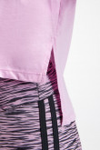 Camiseta unicolor manga corta con aberturas en los costados