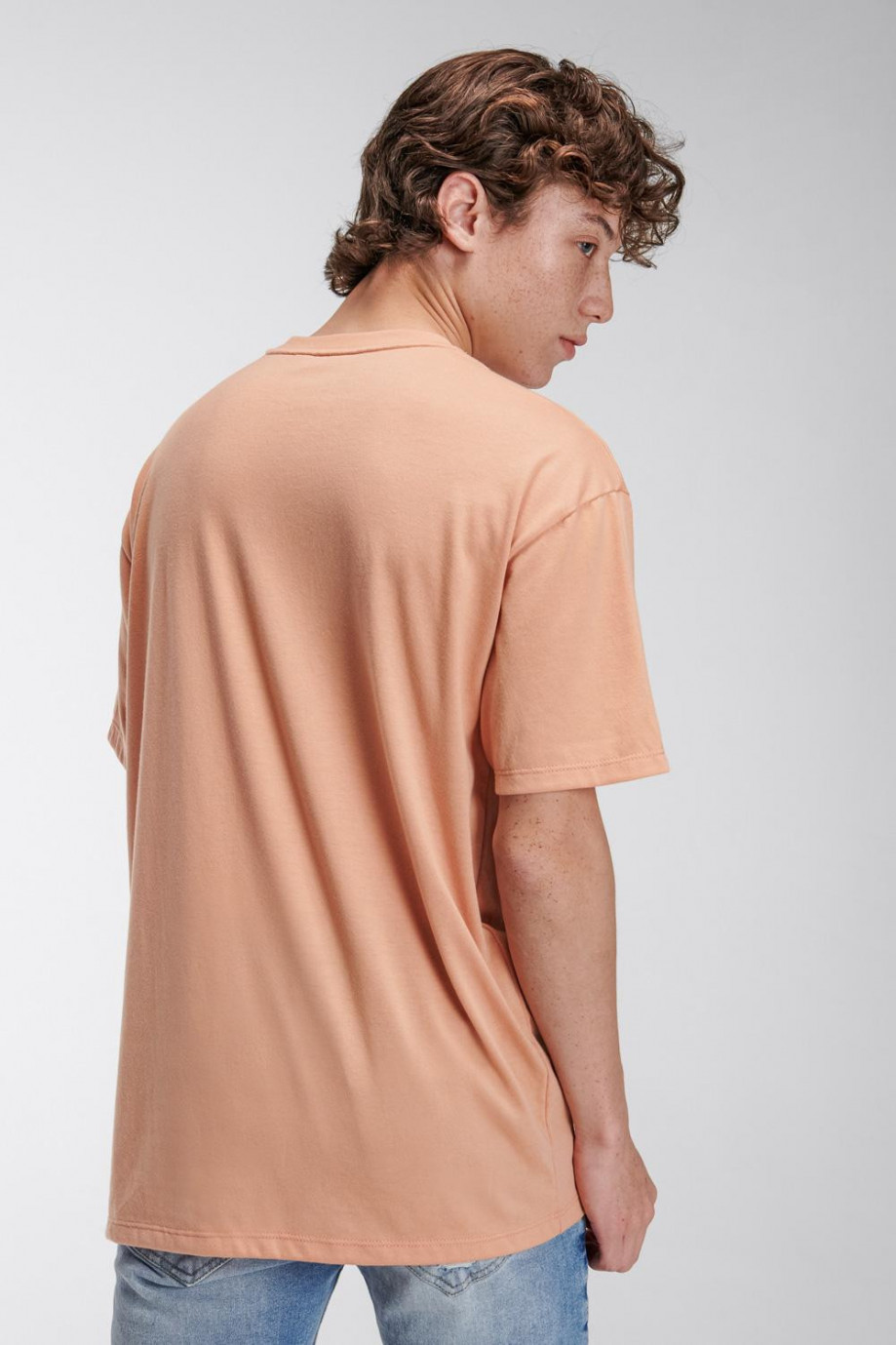 Camiseta oversize estampada, cuello redondo, manga corta