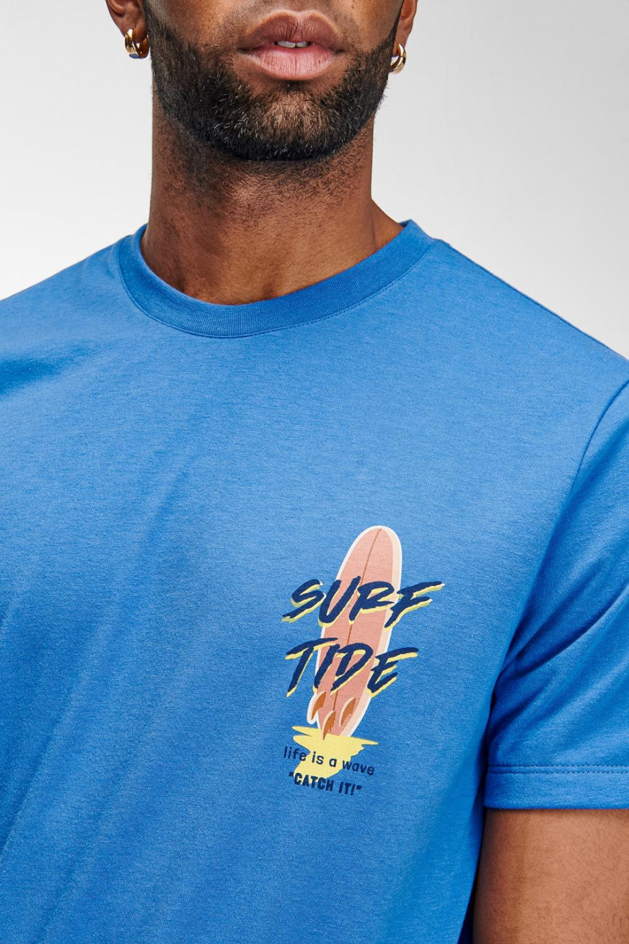 Camiseta manga corta azul medio con estampado de surf