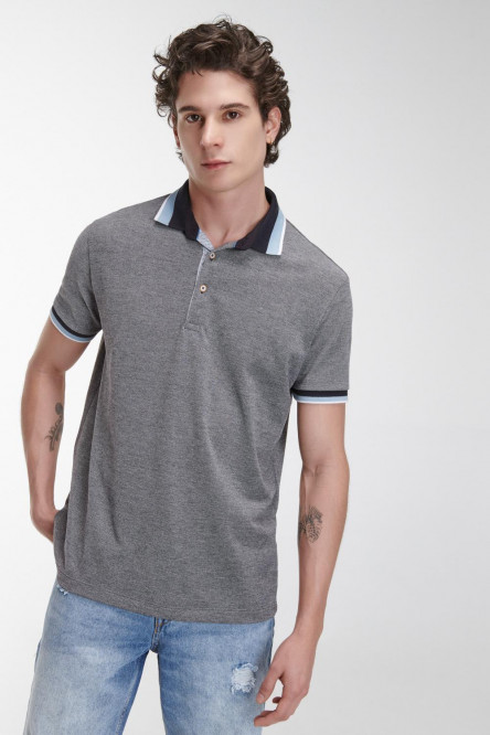 Camiseta Polo unicolor, puños y cuello tejidos