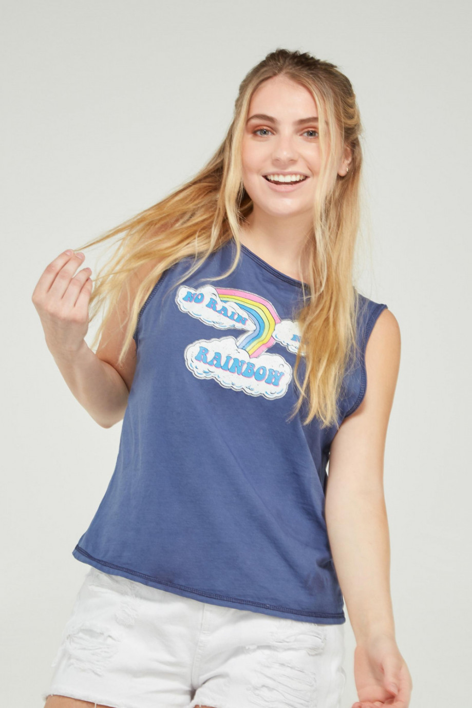 Camiseta azul intenso sin mangas con estampado de arcoíris
