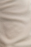 Camiseta unicolor con manga larga, escote en V y abertura en frente