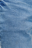 Jean tiro bajo slim azul claro con rotos en frente y 5 bolsillos