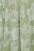 Vestido verde claro corto con escote en V y flores blancas estampadas