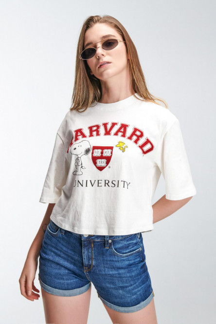 Camiseta manga corta, con estampado de Snoopy & Harvard