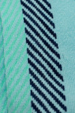Medias azules claras cortas con diseños de líneas en contraste