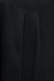 Pantalón culotte negro tiro alto con bota amplia abierta