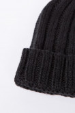 Gorro térmico negro tejido con marquilla kaki decorativa