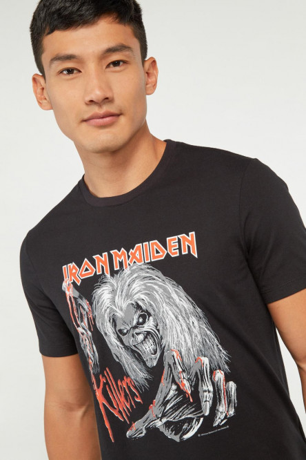 Camiseta manga corta negra con estampado de Iron Maiden