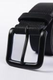 Cinturón sintético negro con hebilla cuadrada y texturas