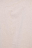 Camisa cuello mao unicolor con mini bordado en el pecho