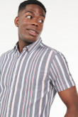 Camisa manga corta unicolor con rayas estampadas