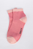 calcetines-media-cana-con-diseno-en-jacquard-contraste-de-colores-exclusivo-koaj