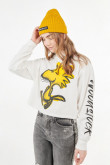 Buzo cerrado, silueta oversize con estampado de Snoopy.