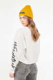 Buzo cerrado, silueta oversize con estampado de Snoopy.