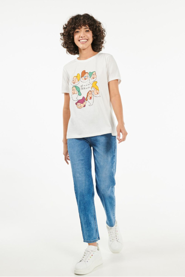 Camiseta crema manga con diseño Blancanieves