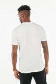Camiseta crema claro manga corta con letras estampadas en frente