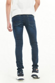 Jean azul intenso skinny fit con tiro bajo y costuras en contraste