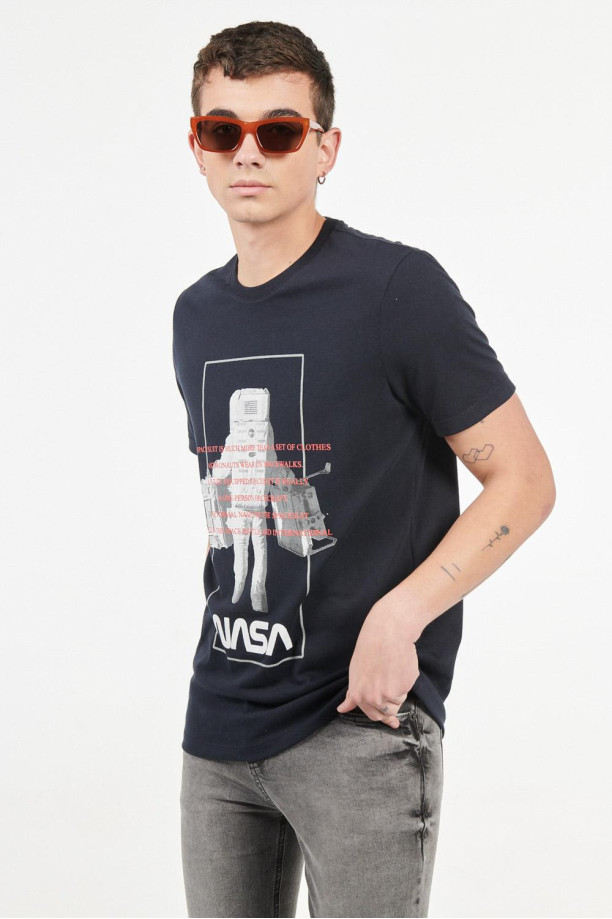 Camiseta cuello redondo intenso con estampado de NASA