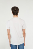 Camiseta manga corta unicolor con diseño estampado en frente