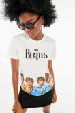 Camiseta cuello redondo crema con estampado de The Beatles