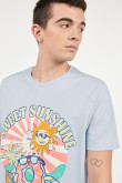 Camiseta manga corta unicolor con estampado en frente