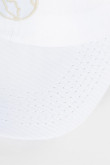 Cachucha blanca beisbolera con diseño de planeta bordado