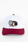 Gorra beisbolera roja oscura con corona blanca y bordado de Mafalda