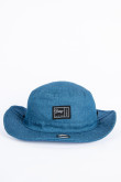 Sombrero azul claro tipo pesquero con marquilla negra en frente