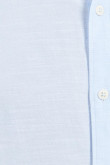Camisa unicolor cuello mao con manga corta y botones