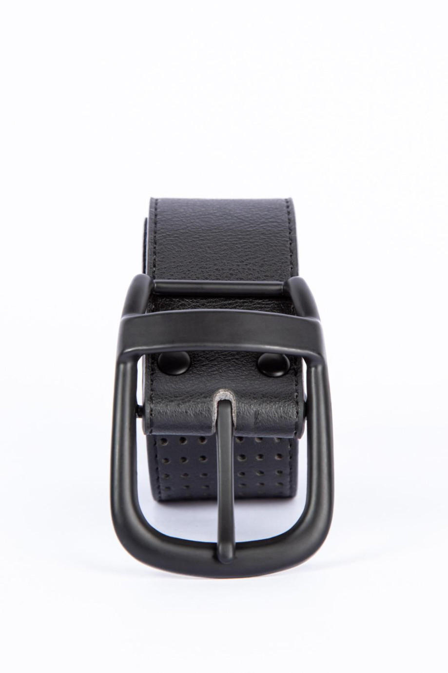 Cinturón sintético negro con hebilla metálica y texturas de puntos