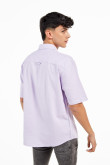 Camisa manga corta unicolor con bolsillo y cuello sport collar