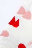 Medias unicolores tobilleras con diseños de corazones en contraste