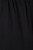 Pantalón negro tipo culotte con elástico en la pretina y tiro alto