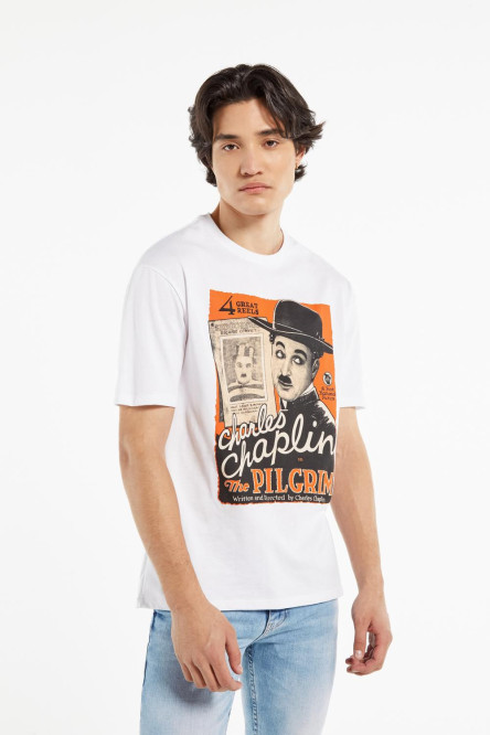Camiseta manga corta blanca con estampado de Charles Chaplin.