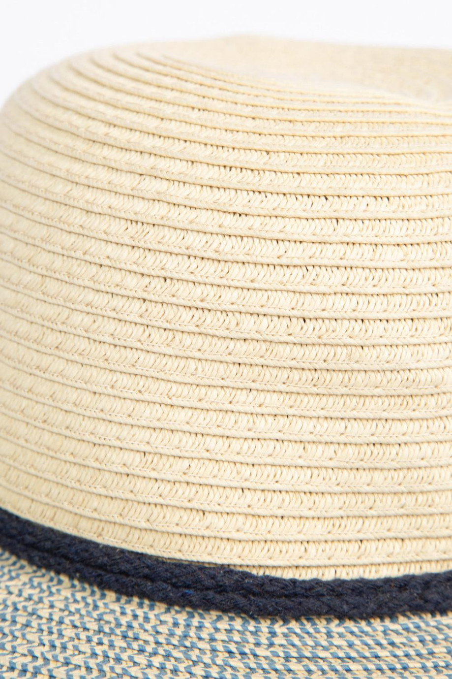 Sombrero de paja unicolor con copa en contraste y ala ancha