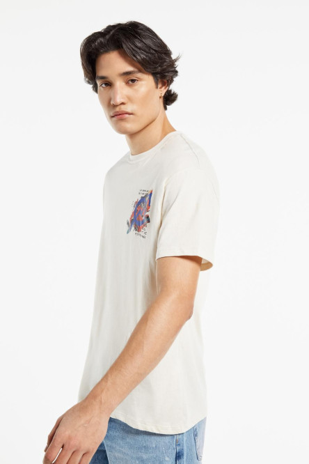 Camiseta crema clara con diseños artísticos estampados