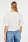 Camiseta crema clara crop top oversize con estampado college en frente