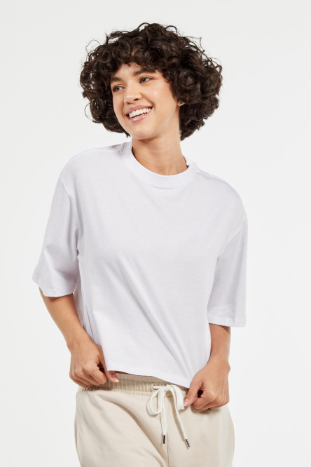 Camiseta unicolor crop top oversize con manga corta amplia