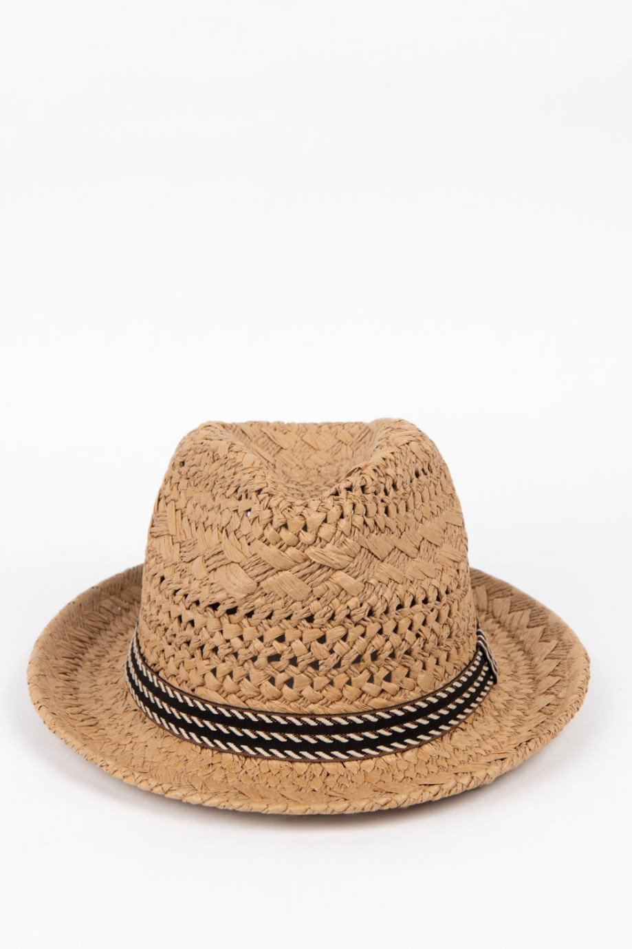 Sombrero tejido kaky intenso con cinta decorativa en contraste