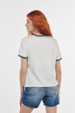 Camiseta manga corta crema clara con diseño college de Michigan
