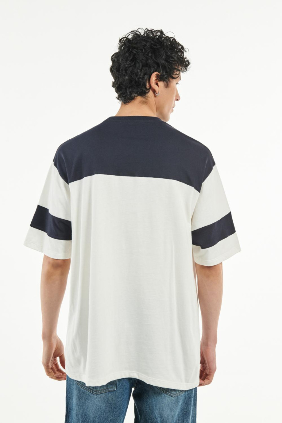 Camiseta manga corta crema clara oversize con diseño college de NY en frente