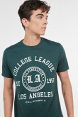 Camiseta manga corta verde oscura con diseño college de Los Ángeles