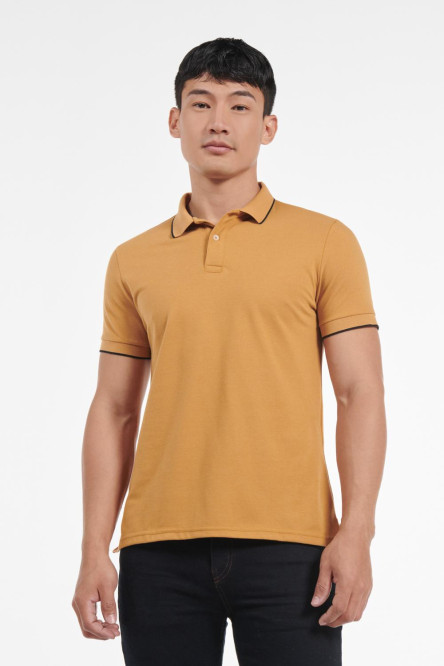 Camiseta polo unicolor con acabados tejidos y manga corta