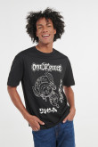 Camiseta negra con manga corta y estampados blancos de One Piece