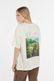 Camiseta unicolor oversize cuello redondo con paisajes estampados