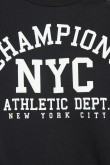 Buzo cuello redondo negro con diseño blanco college de NYC