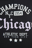 Buzo negro con bolsillo, capota y diseño college de Chicago