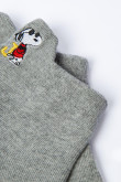 Medias tobilleras grises claras con bordado de Snoopy