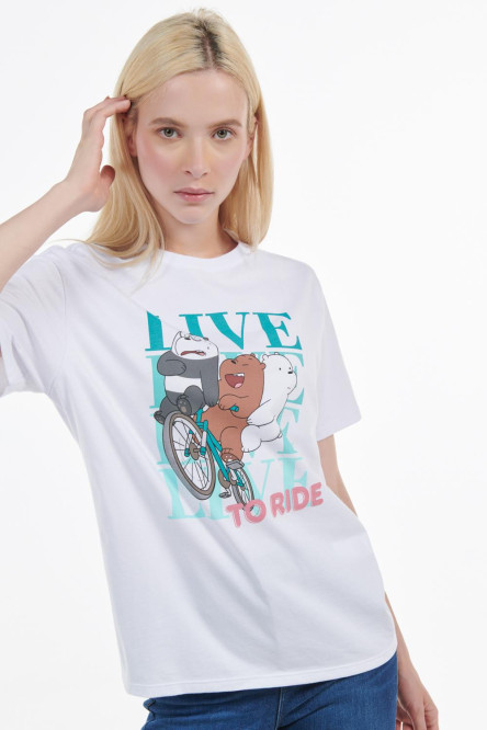 Camiseta blanca con estampado de Escandalosos y manga corta